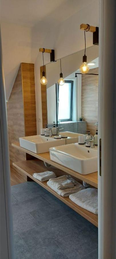 Eco Familia Hotel Pojoga ภายนอก รูปภาพ