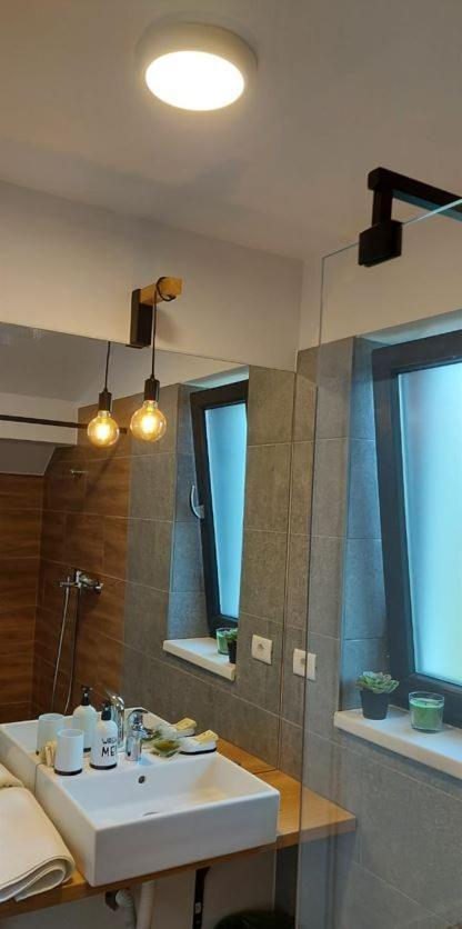 Eco Familia Hotel Pojoga ภายนอก รูปภาพ